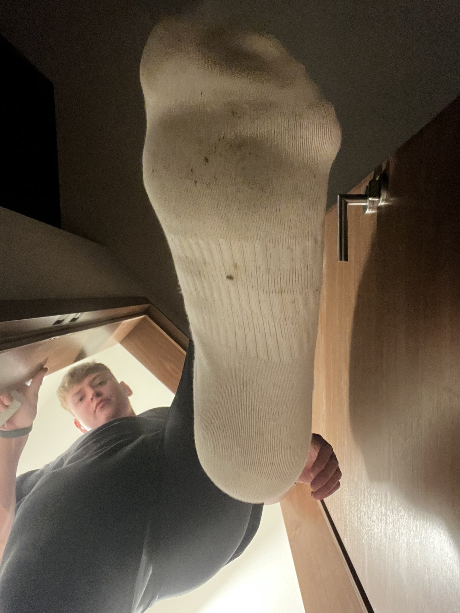 @germgaymen99 The little subbitch is gonna serve the one and only austrian alpha😈🤑 