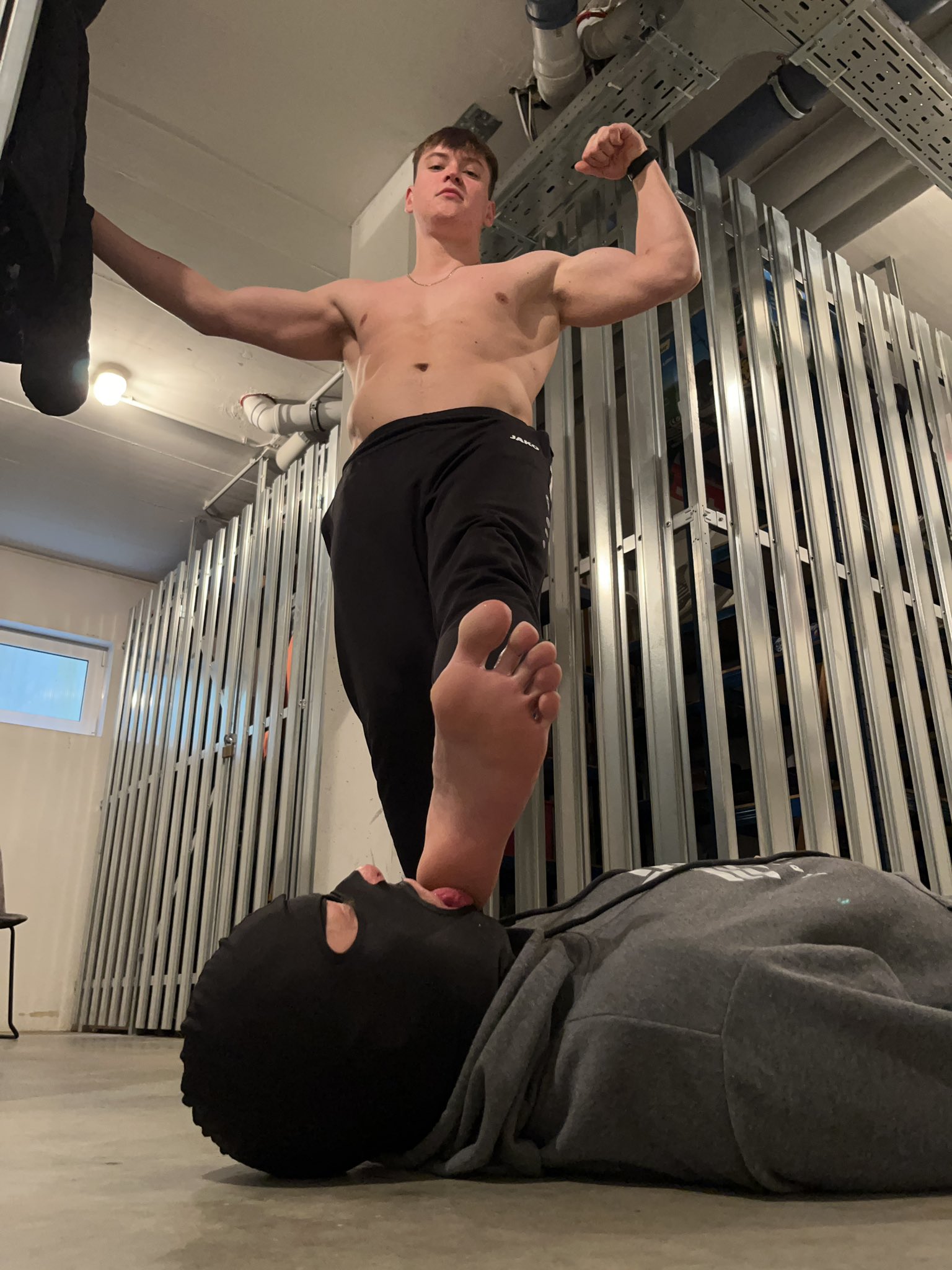 On your knees and start cleaning my feet with your tongue. New feet worship clip on http://onlyfans.com/bacherhot🤑😈 
