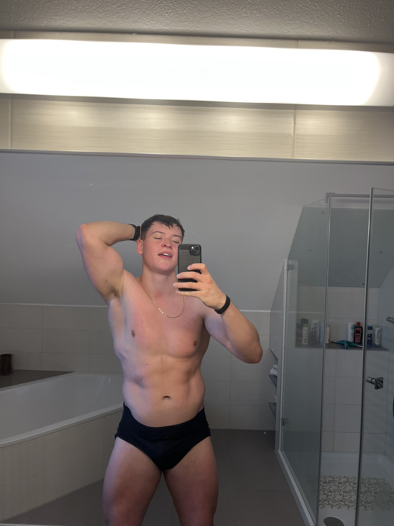 Sweaty and pumped🤑👑 😈 Subscribe your alpha on http://onlyfans.com/bacherhot 😈 ❗️Pics and videos alone and with slaves daily❗️ 
