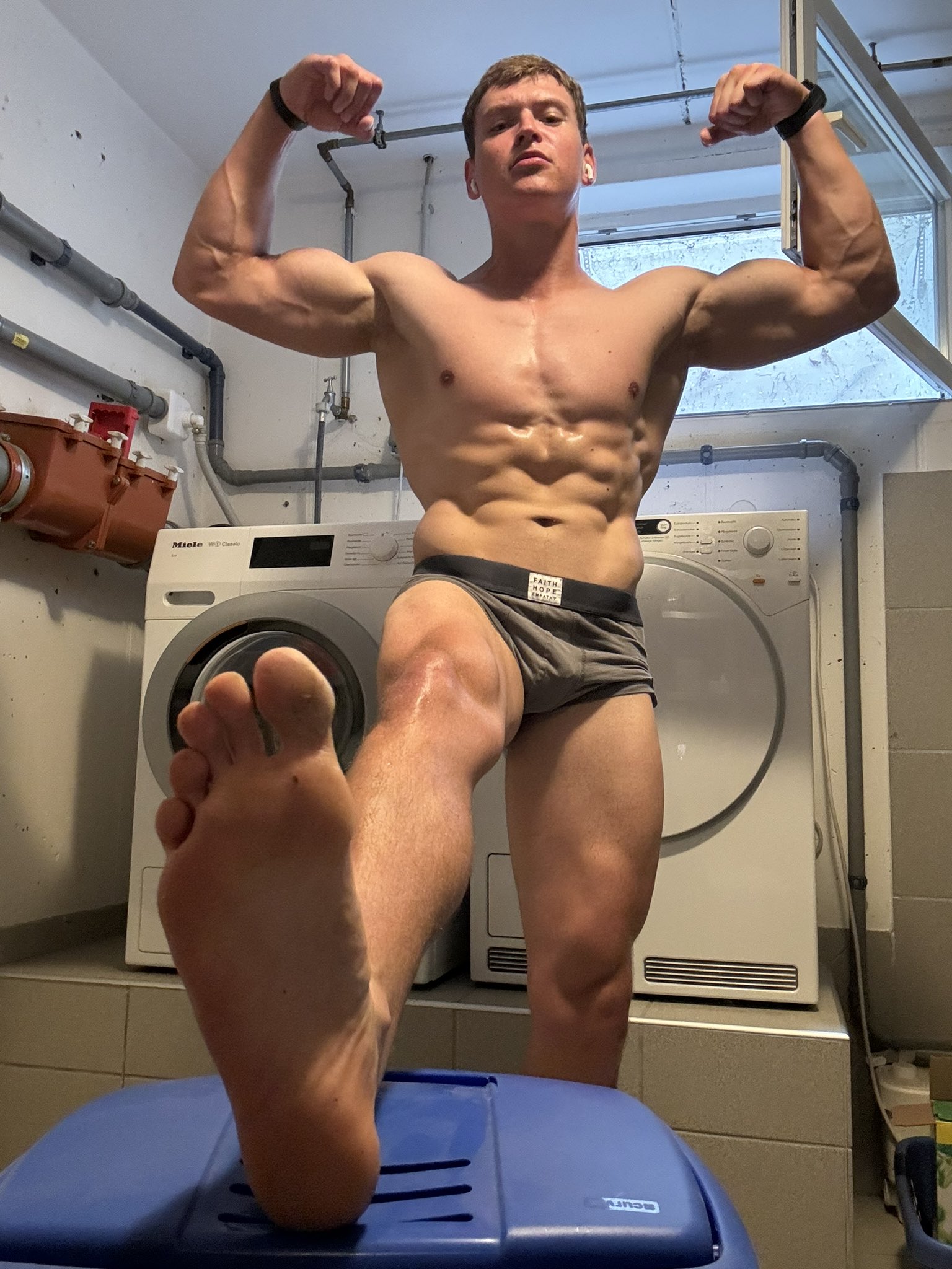 i will fuck you up in the basement🤑 😈 Subscribe your alpha on http://onlyfans.com/bacherhot 😈 