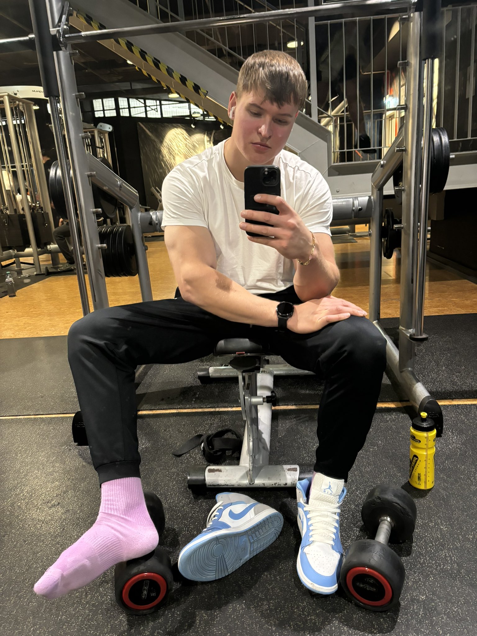 workout done. now sniff bitch🤑 😈Subscribe your alpha on http://onlyfans.com/bacherhot 😈 