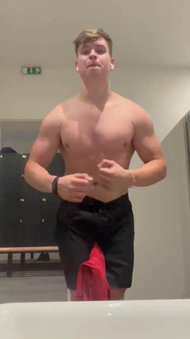 So sweaty😈 