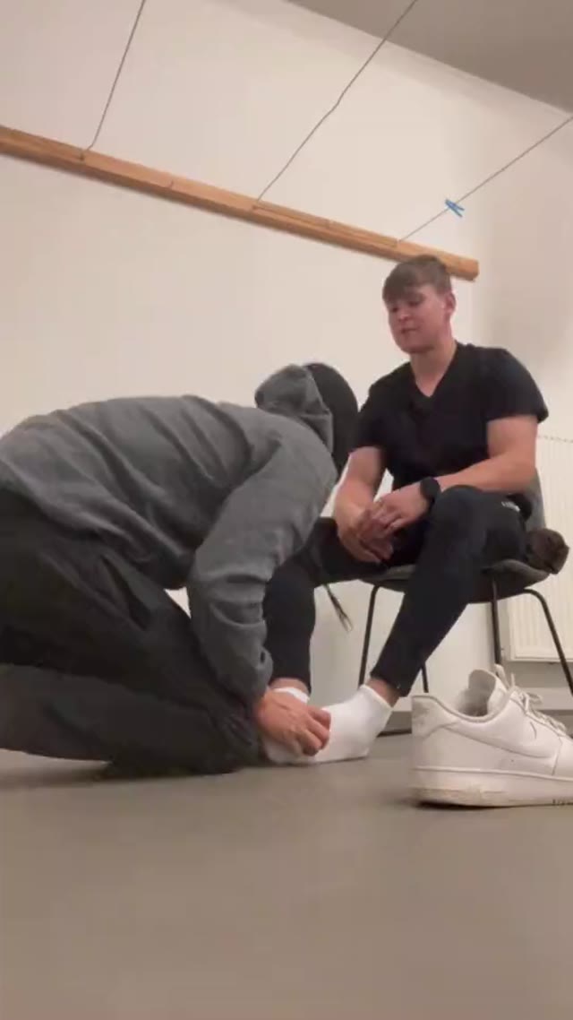 Sock sniffing clip on http://onlyfans.com/bacherhot🤑😈 