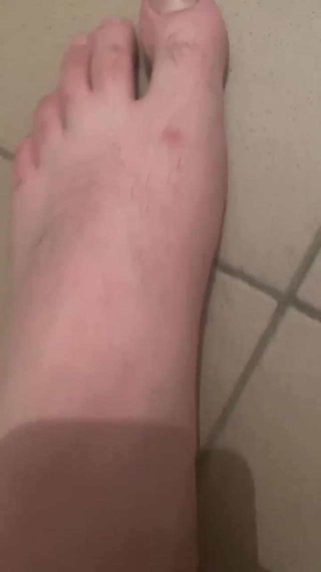 For those that don’t believe my huge feet are actually a size 22+, lol. Pipsqueaks 