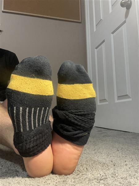 Maybe the socks should stay on if you're a broke piggy. Soles are for my good boys. 