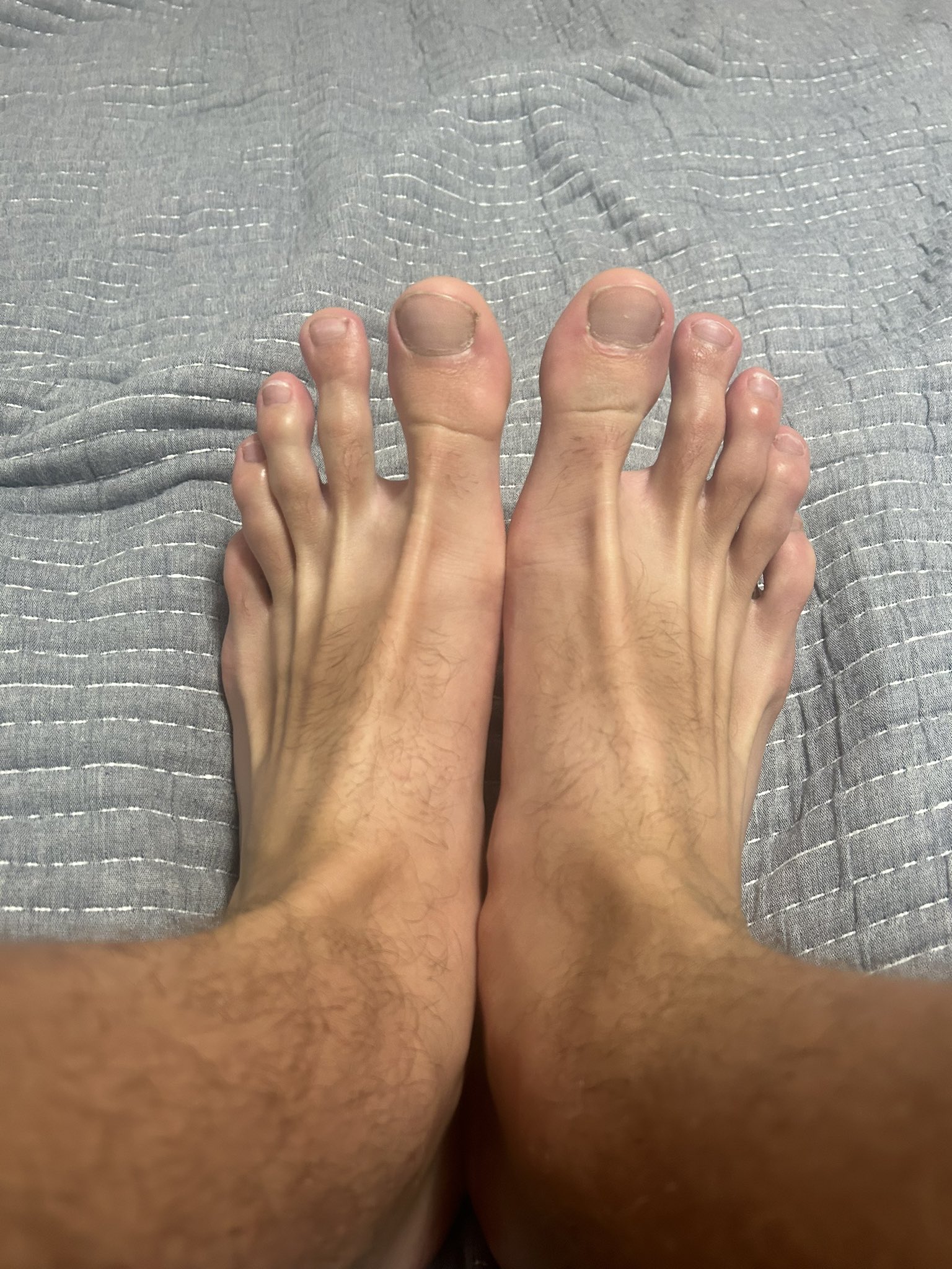 Clean the tops of me feet bro, they’re so disgustingly sweaty. Put your tongue to good use 