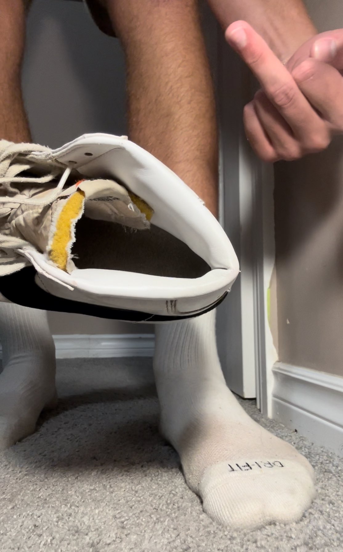 How does it feel when I force you to sniff my sweaty gym shoe? Get in my DMs and ask for the full video 