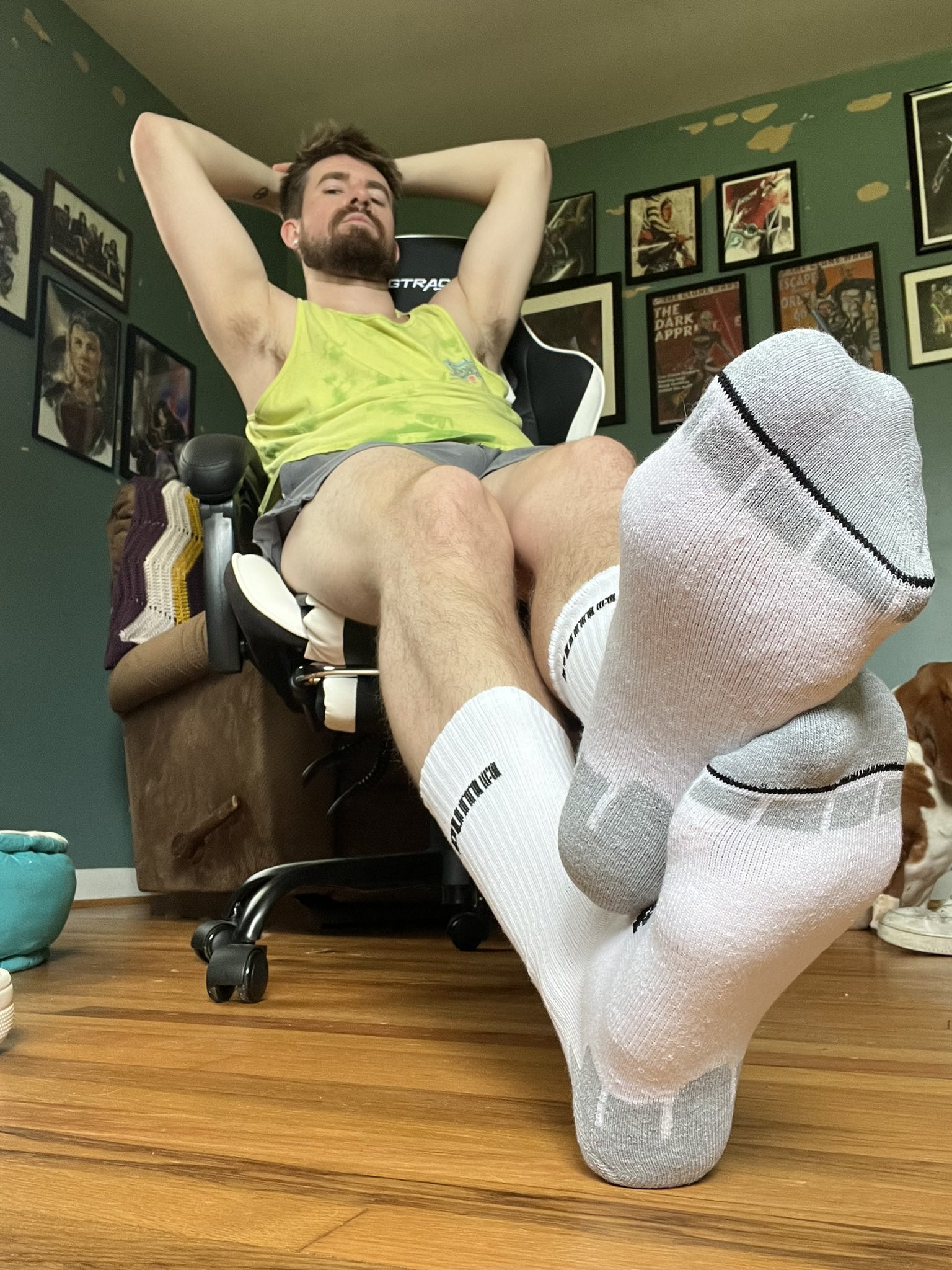 New socks 🧦 sub funded of course. Worship. Make yourself smaller. #findom #paypig #HumanAtm #sockfetish #malefeet #Alphapayton