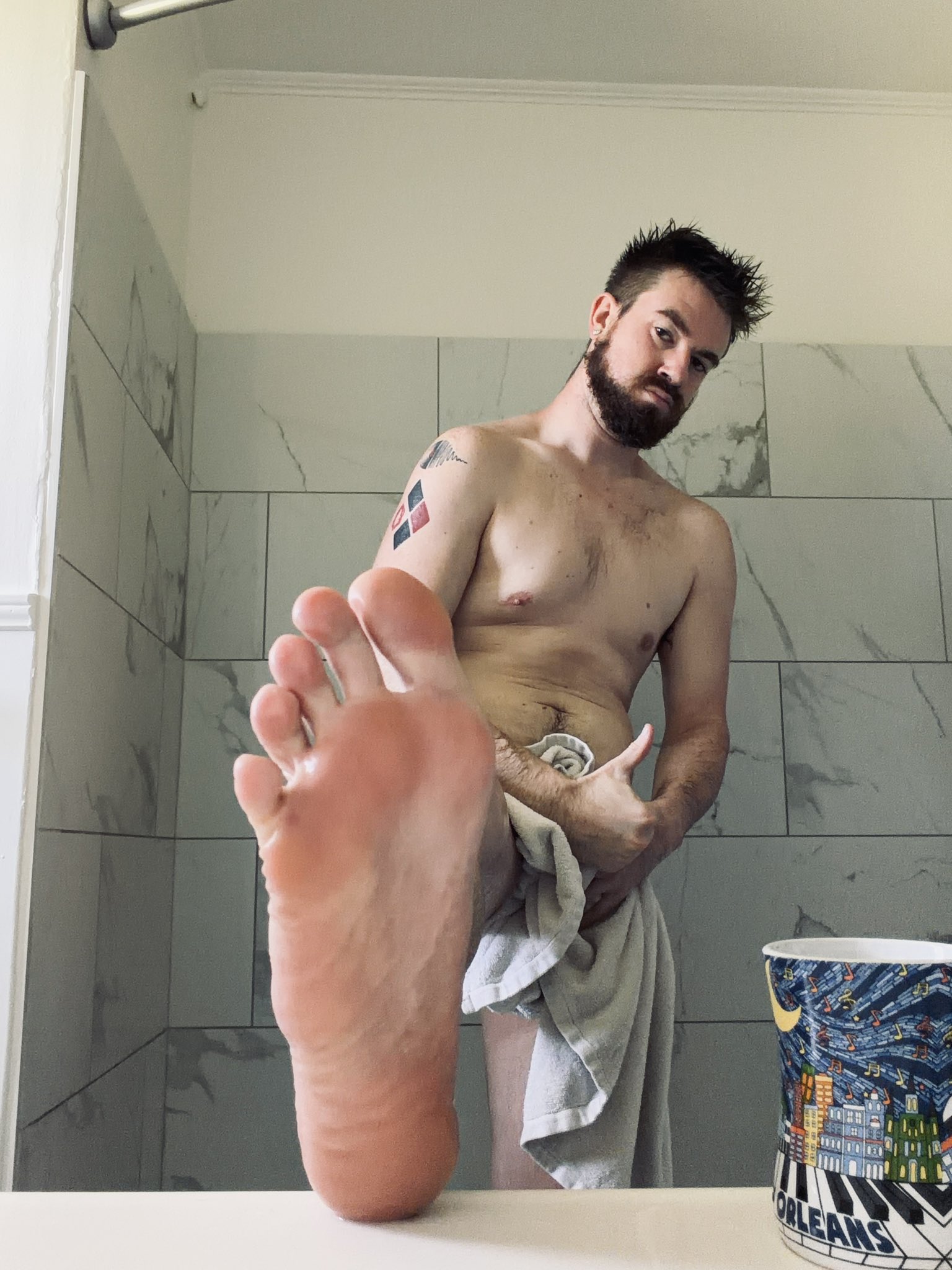Is there anything better than a morning shower? 🚿