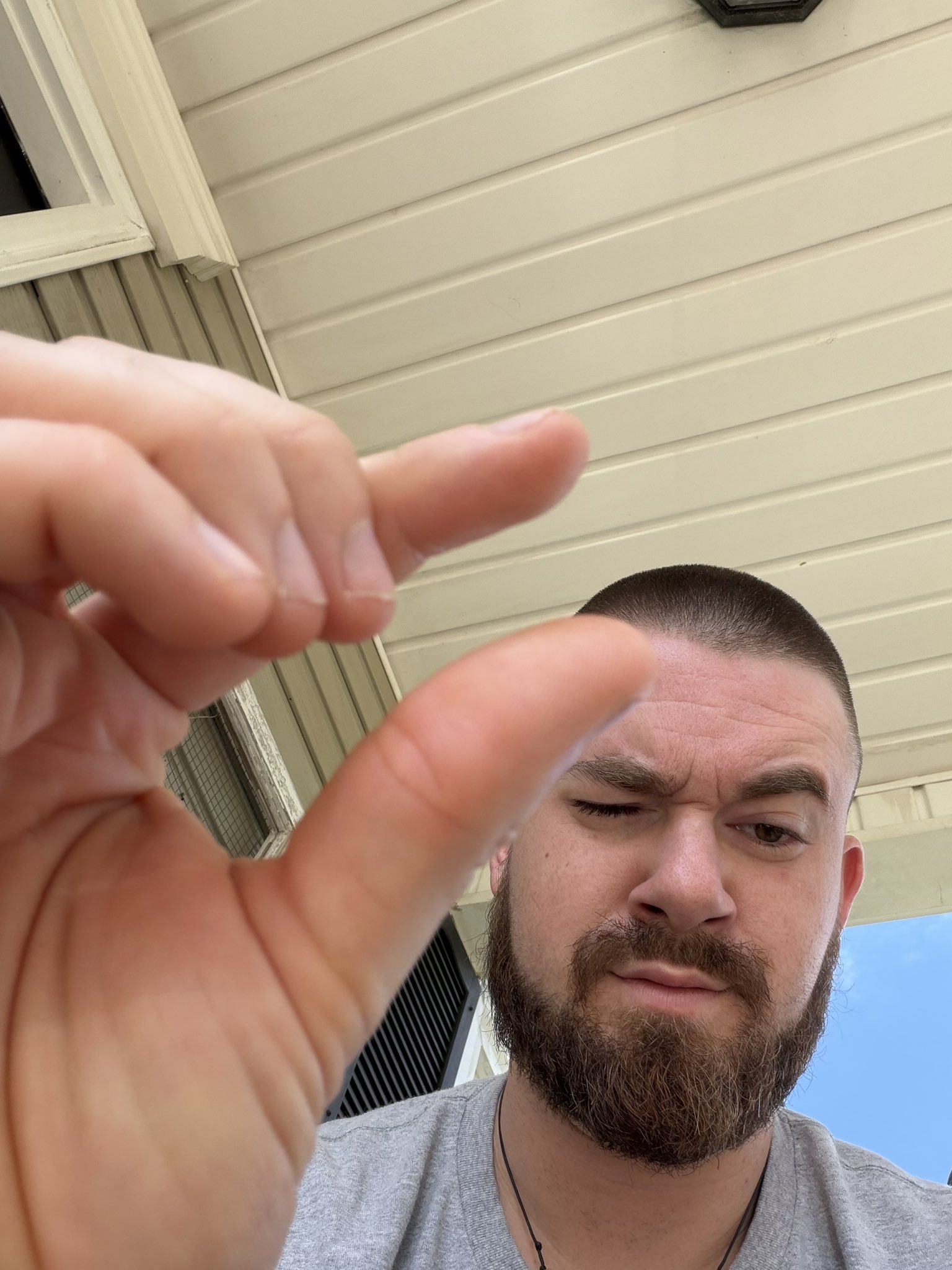 Tiny loser. Big toe bigger than your manhood 😂