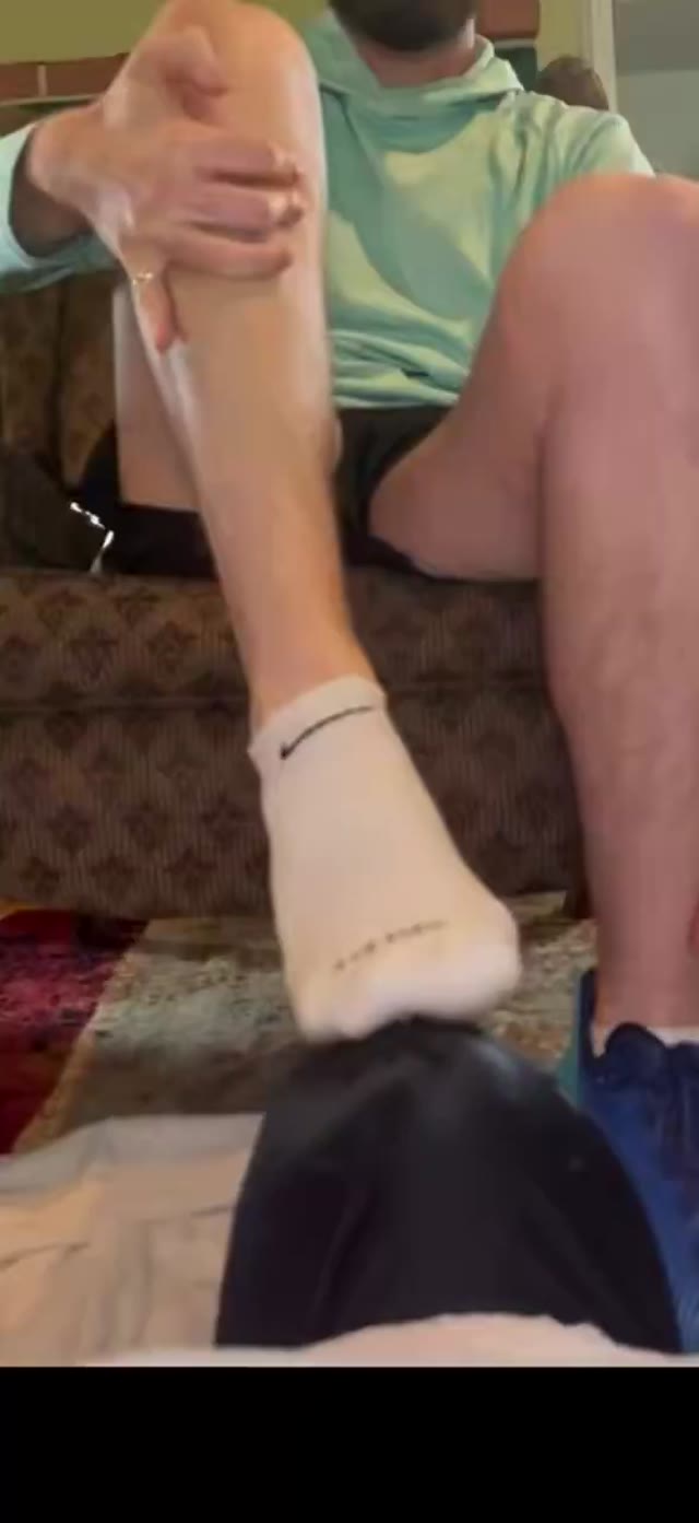 Bringing this gem back. Handing over your hard earned cash and making yourself look like a loser. Typical.  #alphapeyton #cowboypayton #southernalpha #findom #footdom #socklosers #alphasoles #cashcows #paypigtraining