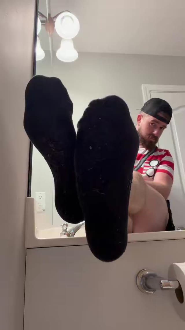 Knees weak. You become more pathetic with each glance. Wondering if this is the life of a cash slave addicted to male feet? Yes. It is. #findom