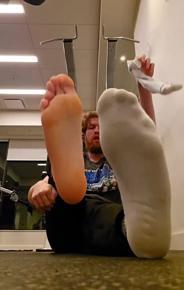 You know where you belong. Under my sweaty feet 😈🧦👣 