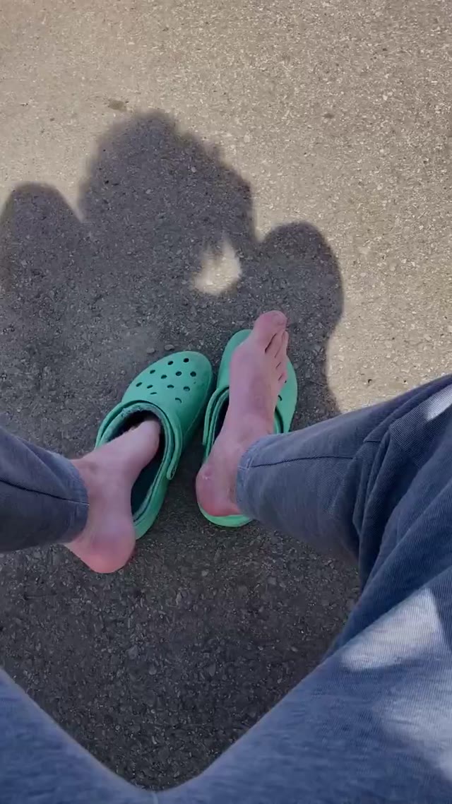 Serve these alpha feet while I smoke a joint? 😵‍💫 